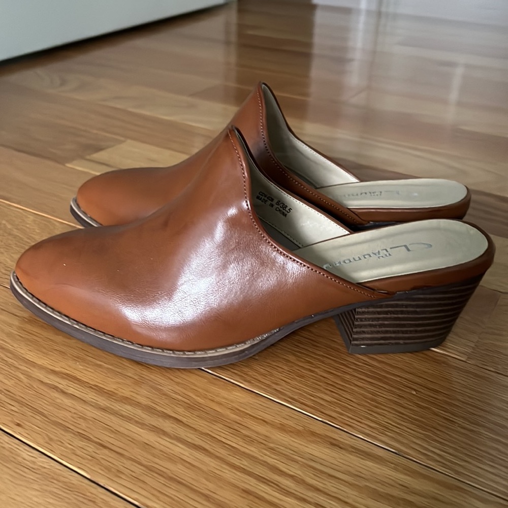 BROWN HEELED MULES